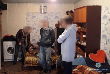 В Смілі знову затримали нарковиробників В Смілі знову затримали нарковиробників