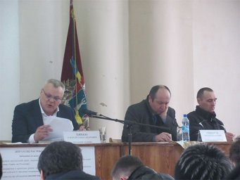 Частина депутатів проігнорувала першу сесію за головування Цибка після поновлення.